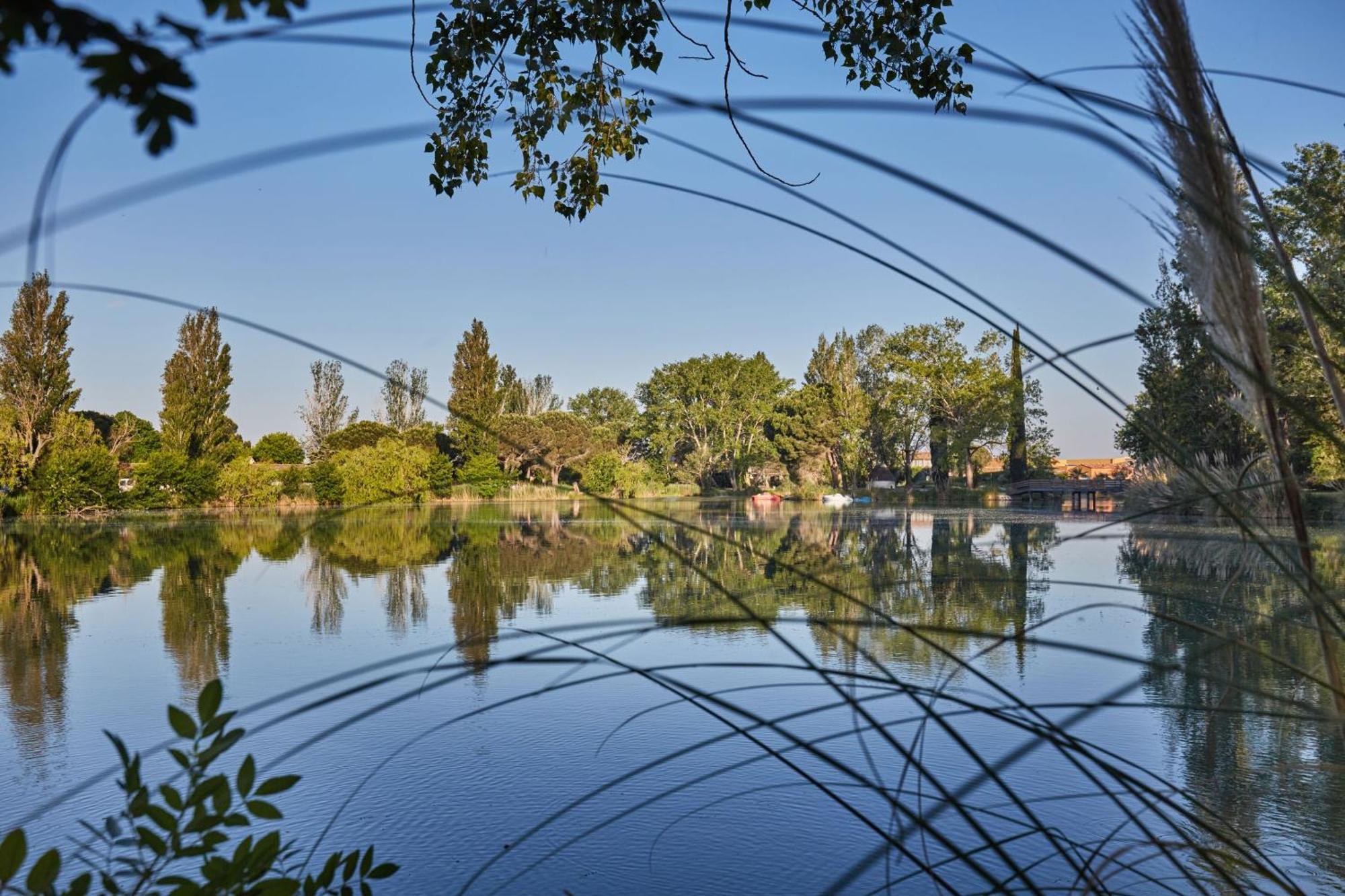 Résidence Odalys Le Village Camarguais Les Gardians Arlés Exterior foto